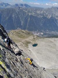 Soleil et panorama splendide au moment de rejoindre l'arête ! Soleil et panorama splendide au moment de rejoindre l'arête !